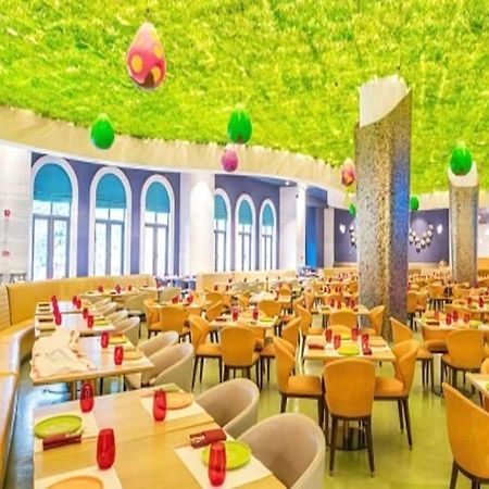 Guangzhou Chimelong Panda Hotel Екстер'єр фото